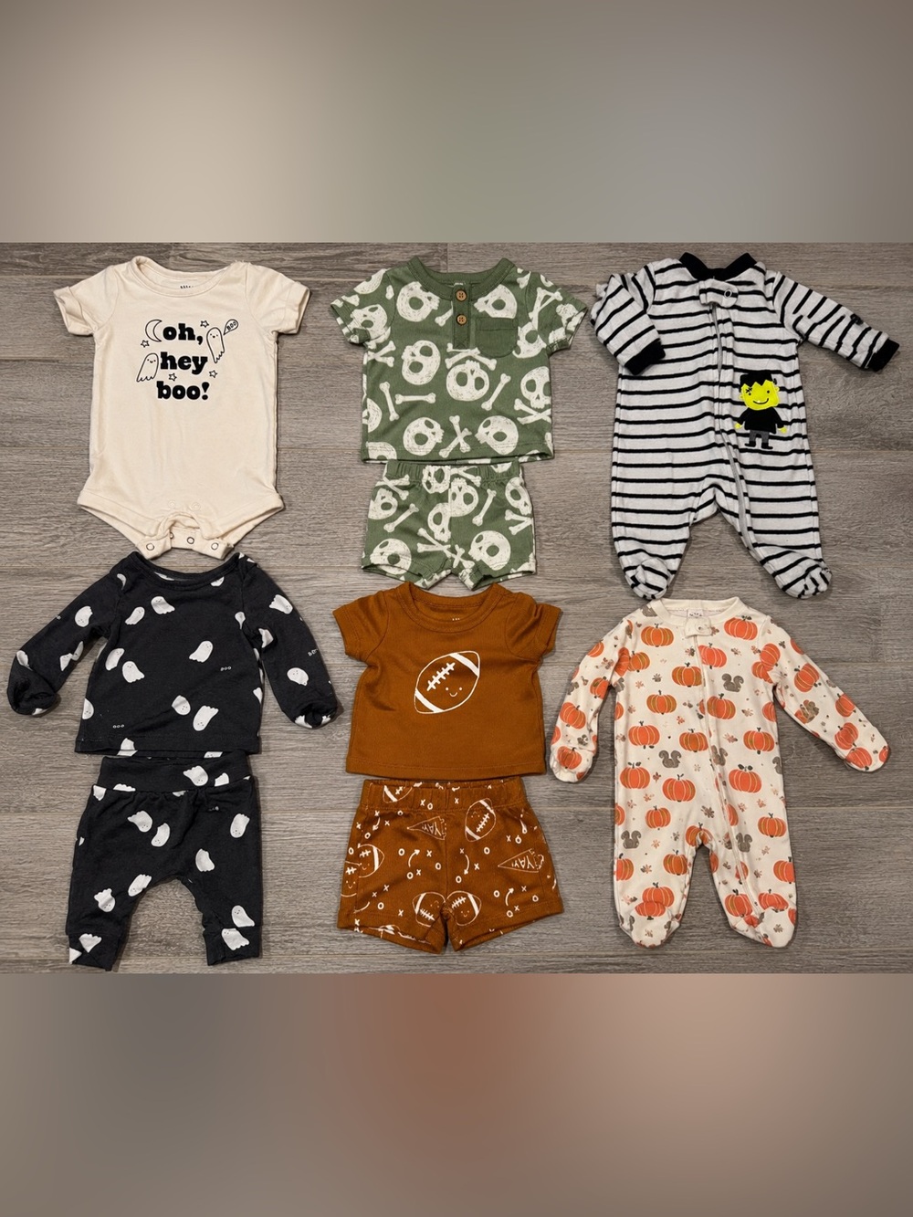Newborn baby fall/halloween clothing bundle ( 6 total)
